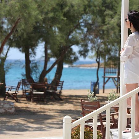 Paros Inn โลการาส ภายนอก รูปภาพ